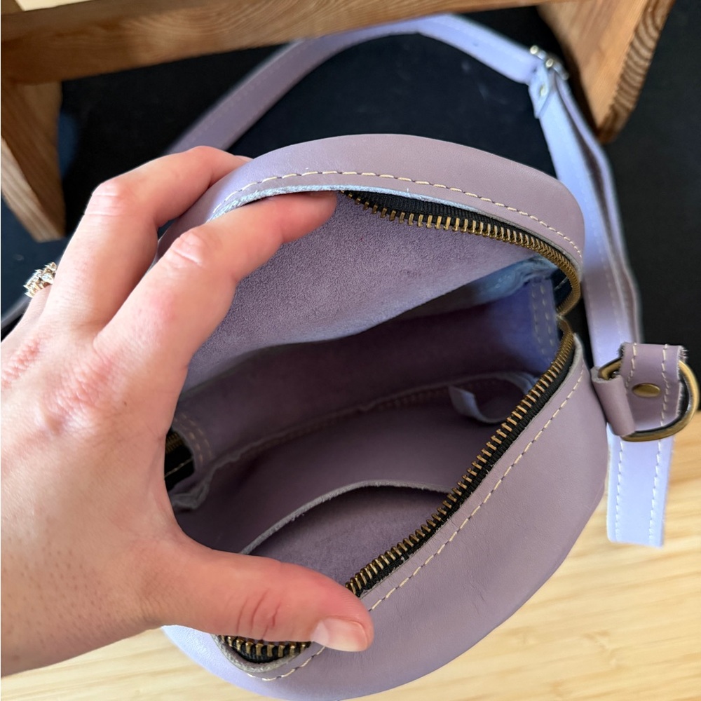 Portland Leather Small Circle Crossbody Bag - Picture 4 of 6